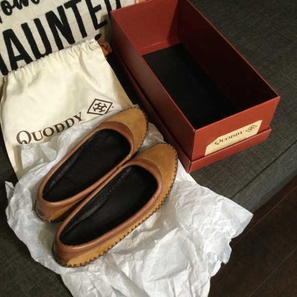 • MOVING LAST CHANCE 7/31/2024 • Quoddy Campadrille moccasin leather flats sz 8 - Picture 2 of 7